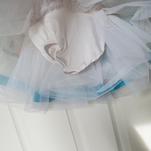 Pagent dress - Picture 2 of 4